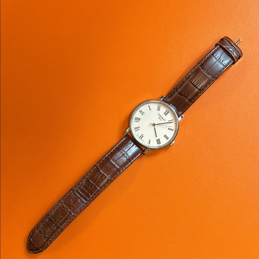TISSOT Brown Leather Strap Watch